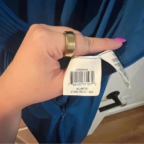 BCBG LONG DRESS SIZE XXS - Picture 4 of 5